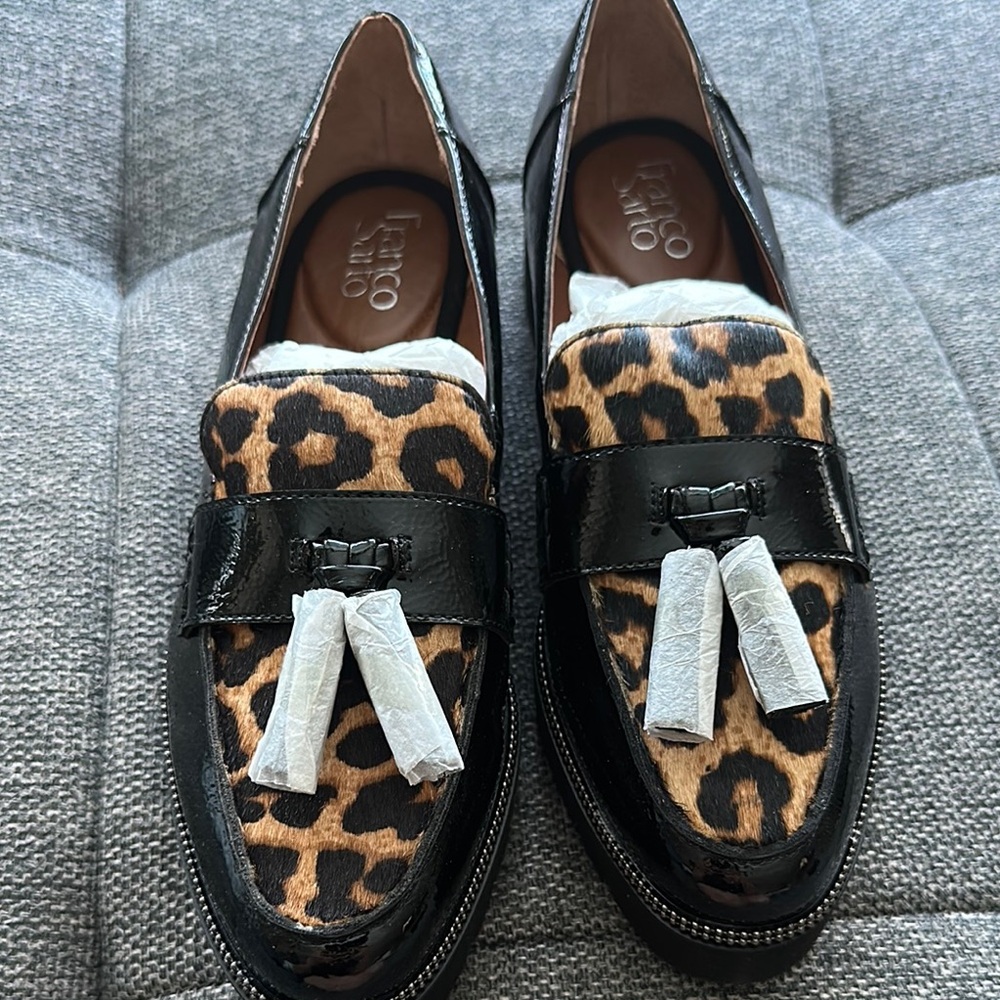 Franco Sarto women’s Loafers in Black and Leopard